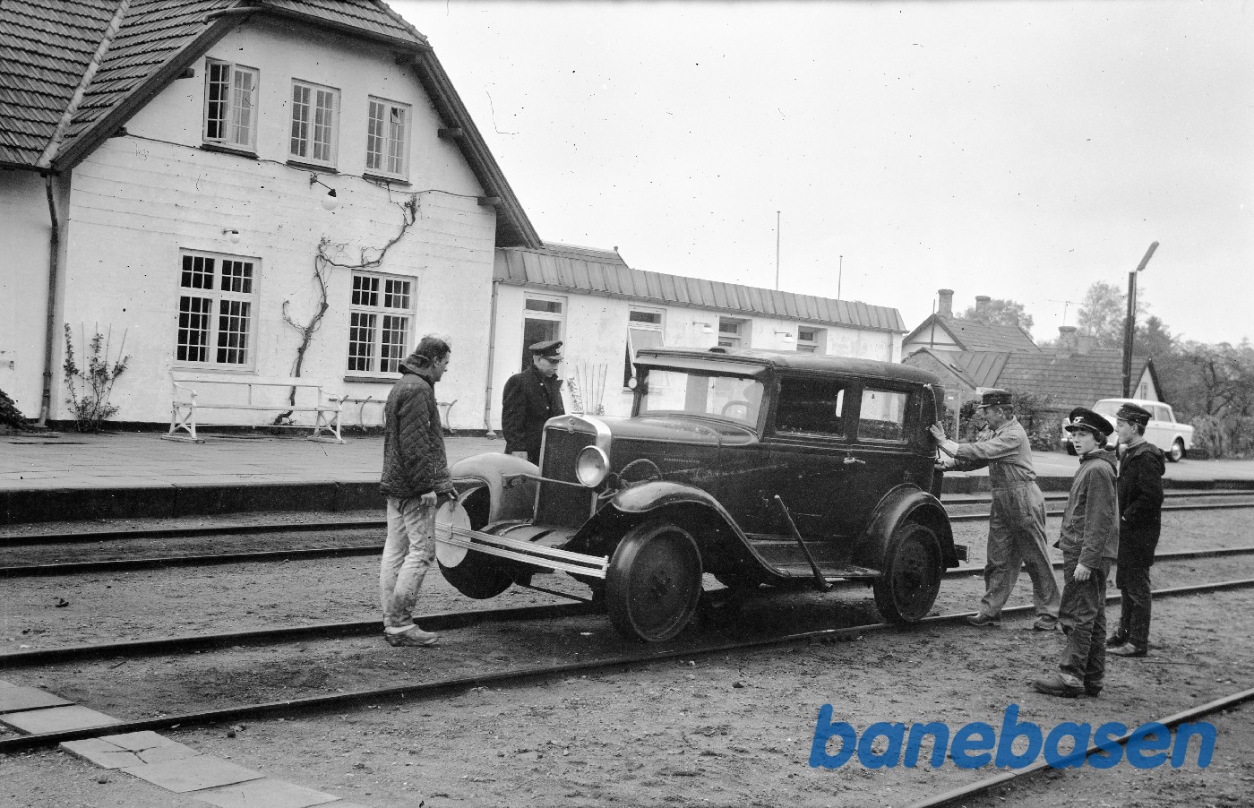 Skinnebil fra APB, Chevrolet 1929 Skinnebil fra APB, Chevrolet 1929