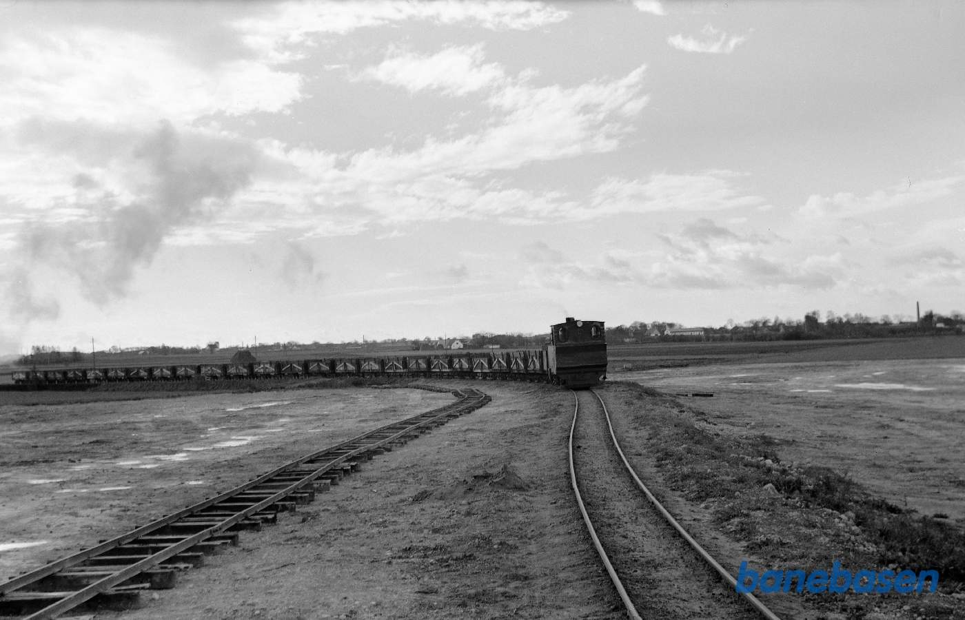 Tog med tomme vogne Tog med tomme vogne