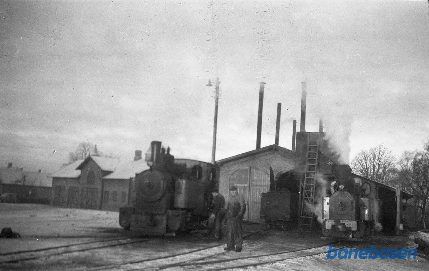 Damplokomotiver ved remisen