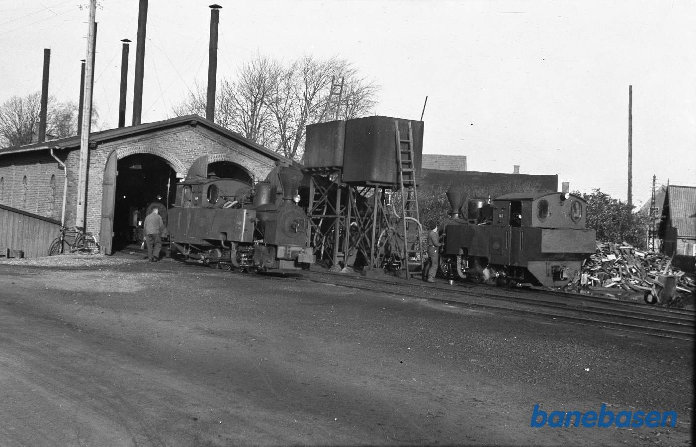 Damplokomotiv No. 3 og No. 4