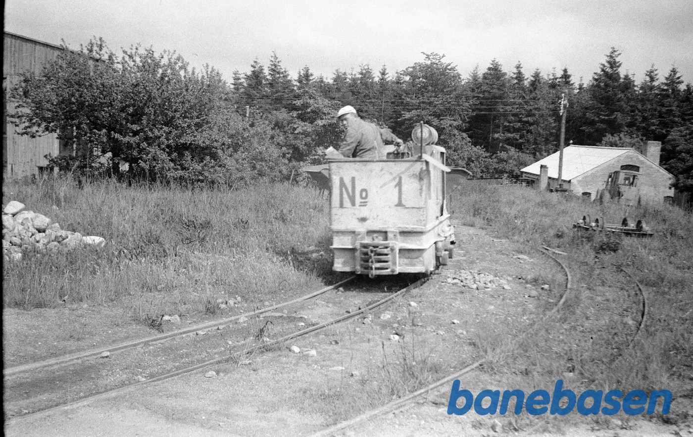 Motorlok No.1 på strækningen fra stengraven Motorlok No.1 på strækningen fra stengraven