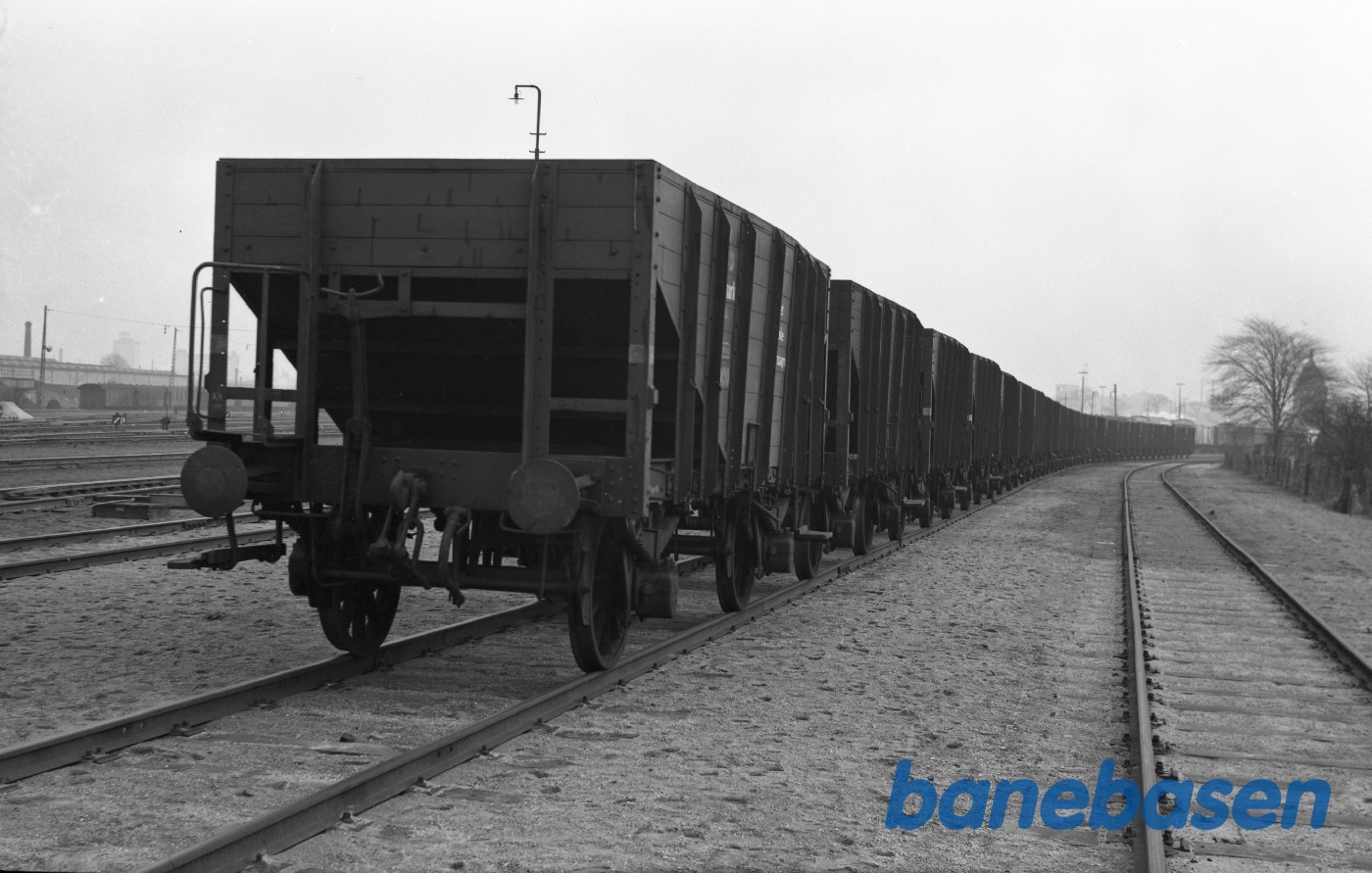 Vognrække af ZK-vogne (Det Danske Kulkompagni) Vognrække af ZK-vogne (Det Danske Kulkompagni)