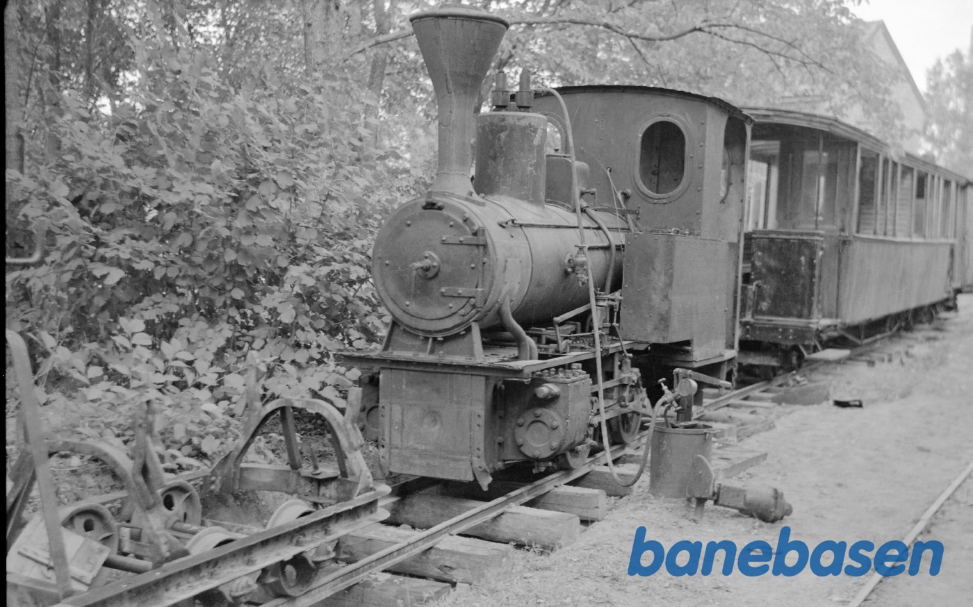 Damplokomotiv nr. 3 "DYLTA" (?), trykprøvning Damplokomotiv nr. 3 "DYLTA" (?), trykprøvning