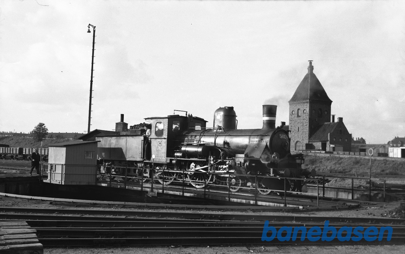 Damplokomotiv K 582 efter prøvetur forinden DJK-særtog 15/10-61 Damplokomotiv K 582 efter prøvetur forinden DJK-særtog 15/10-61