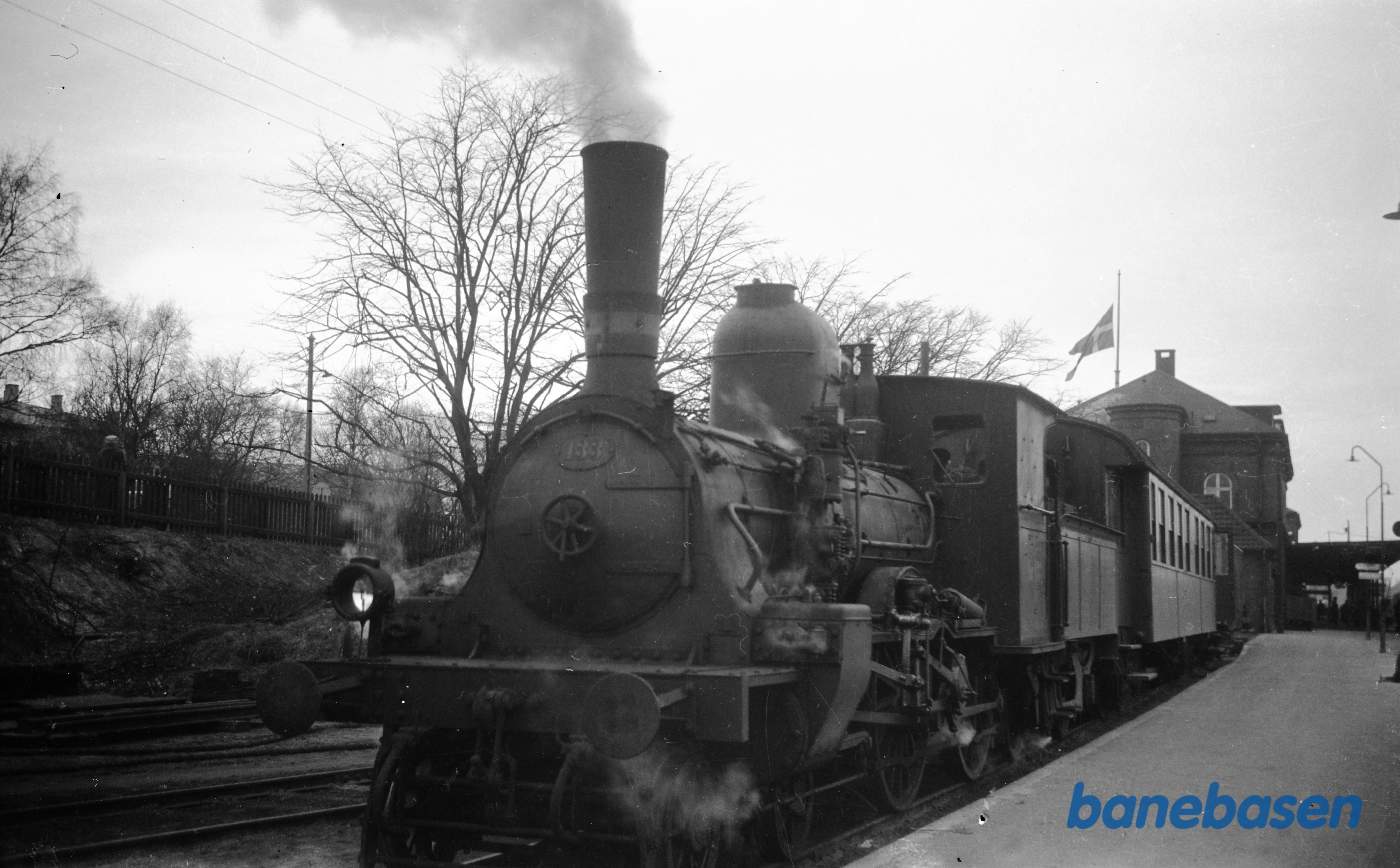 A 133 med persontog mod Svendborg