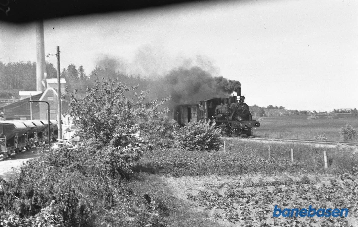 Damplokomotiv nr. 7 med DMJK-særtog