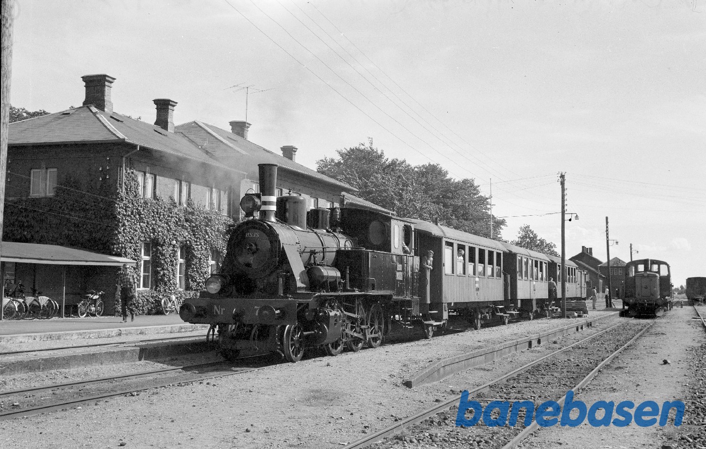 Damplokomotiv nr. 7 med DMJK-særtog Damplokomotiv nr. 7 med DMJK-særtog