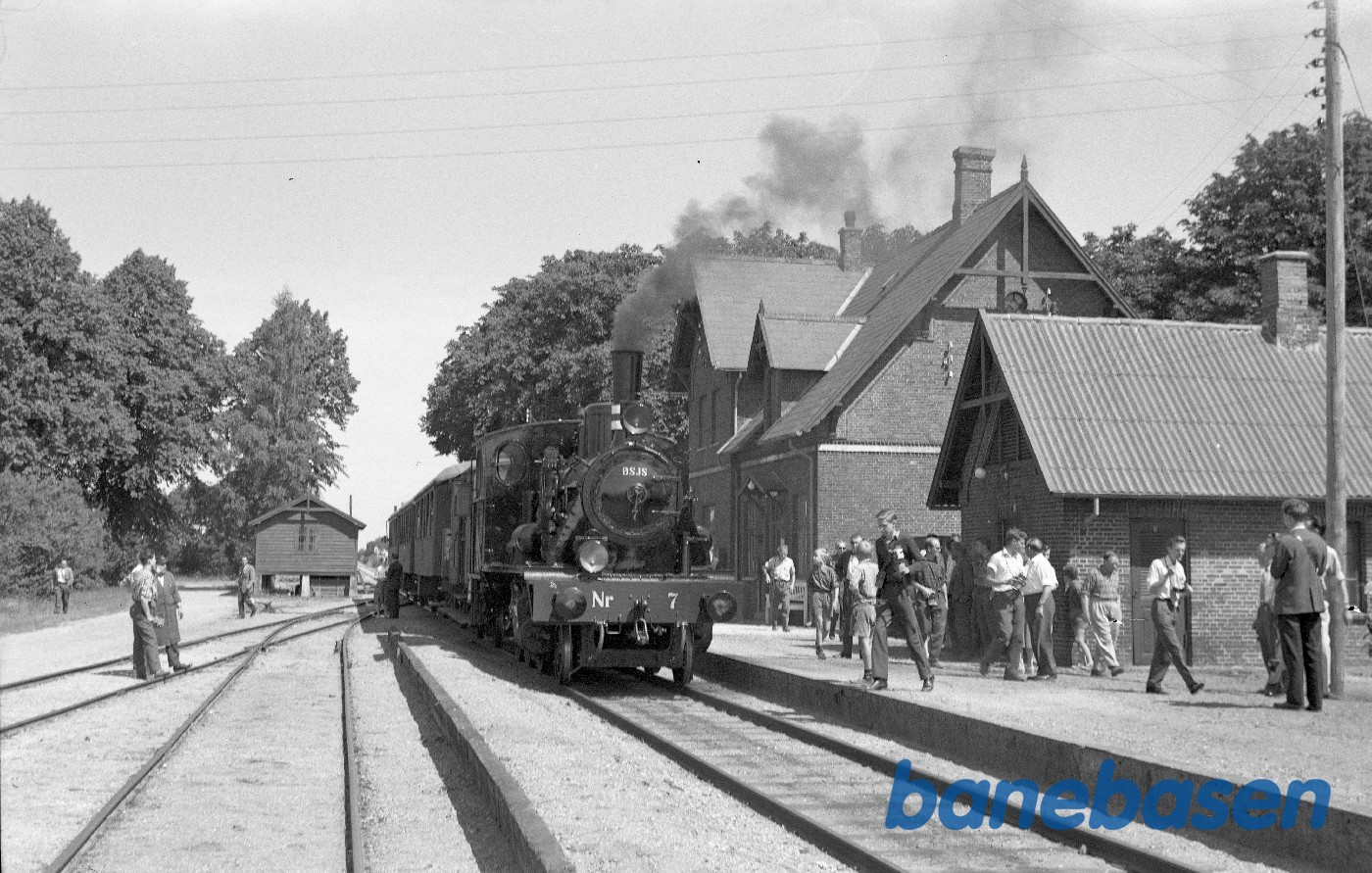 Damplokomotiv nr. 7 med DMJK-særtog Damplokomotiv nr. 7 med DMJK-særtog