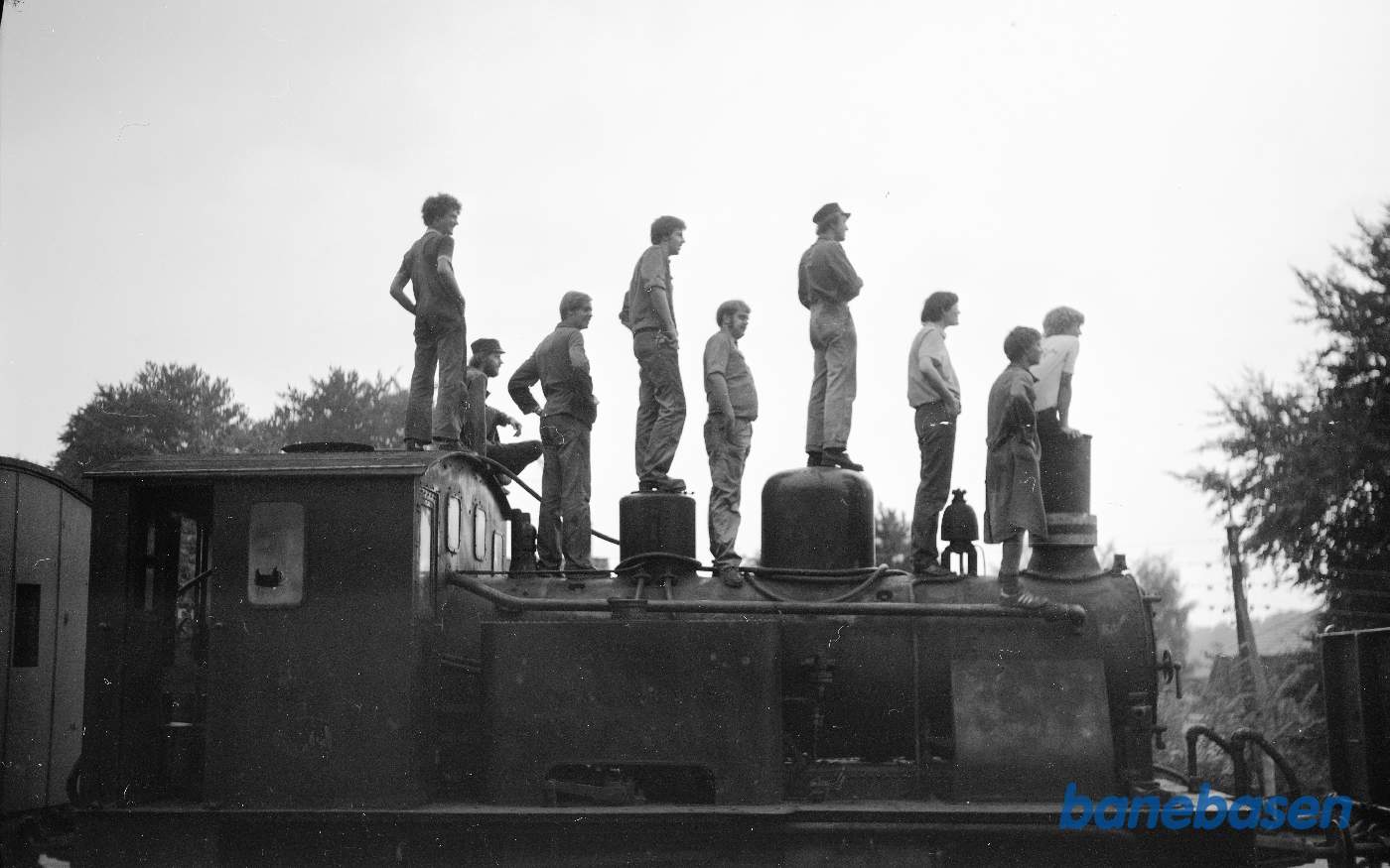 "Personale" står på toppen af damplokomotiv SVJ nr. 1