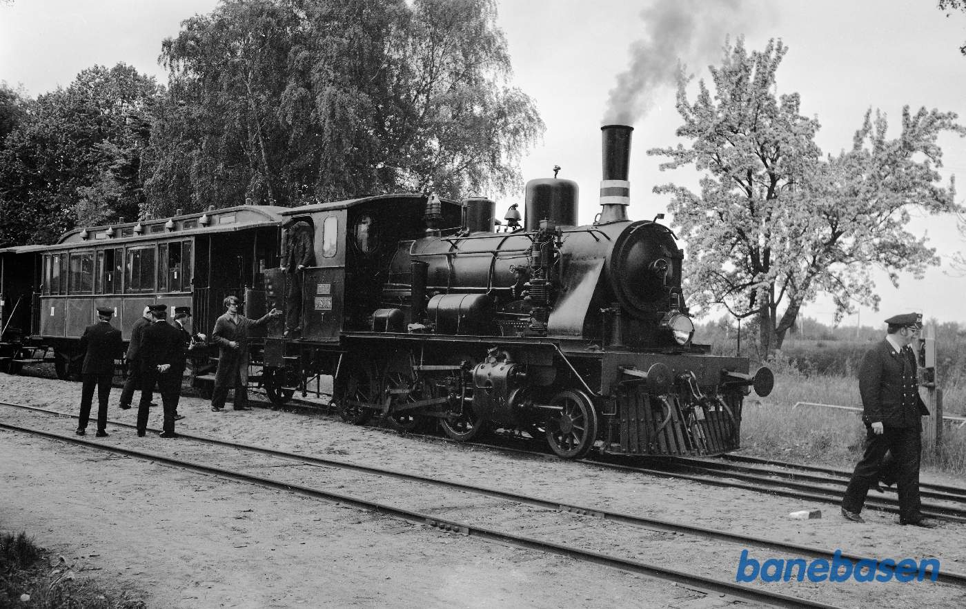 ØSJS nr. 7 med veterantog