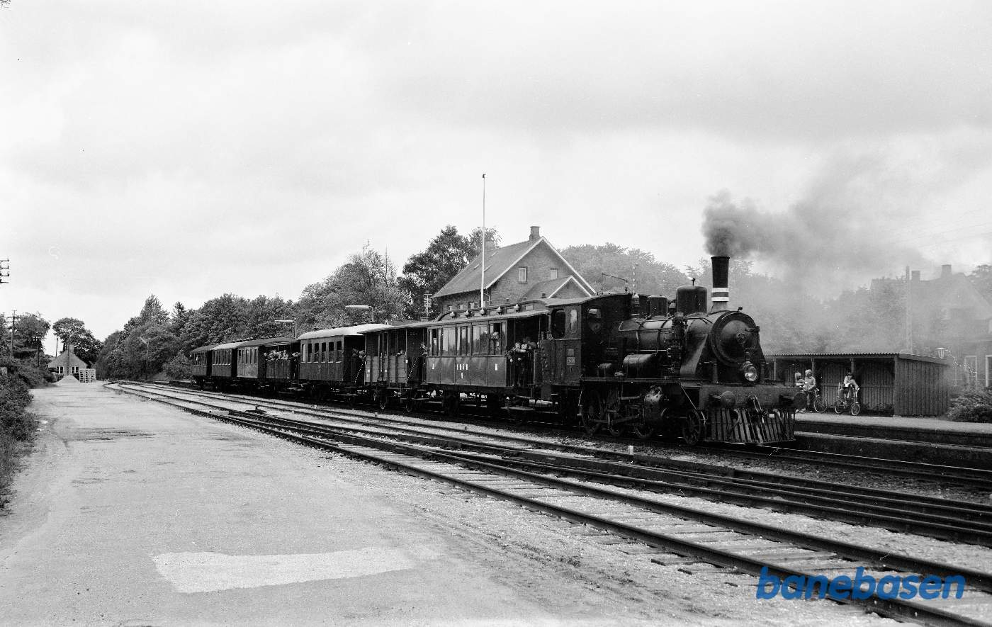 ØSJS nr. 7 med veterantog