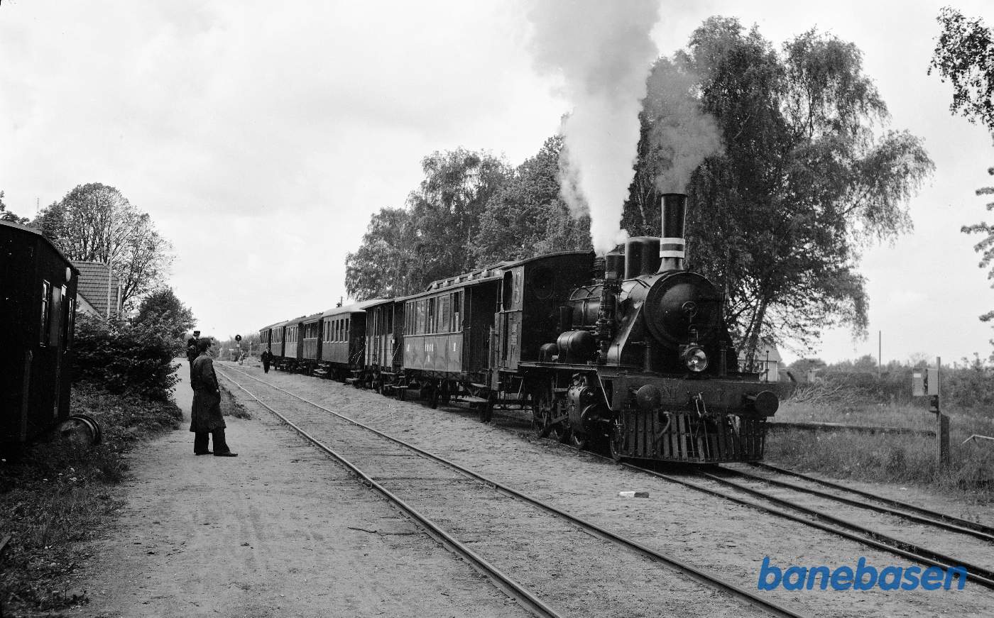 ØSJS nr. 7 med veterantog