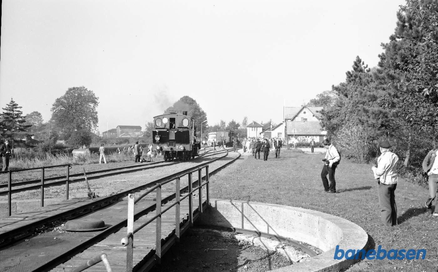 ØSJS nr. 7 med veterantog ØSJS nr. 7 med veterantog