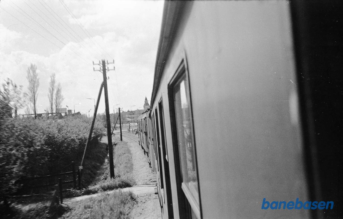 Vue fra tog under indkørsel Vue fra tog under indkørsel