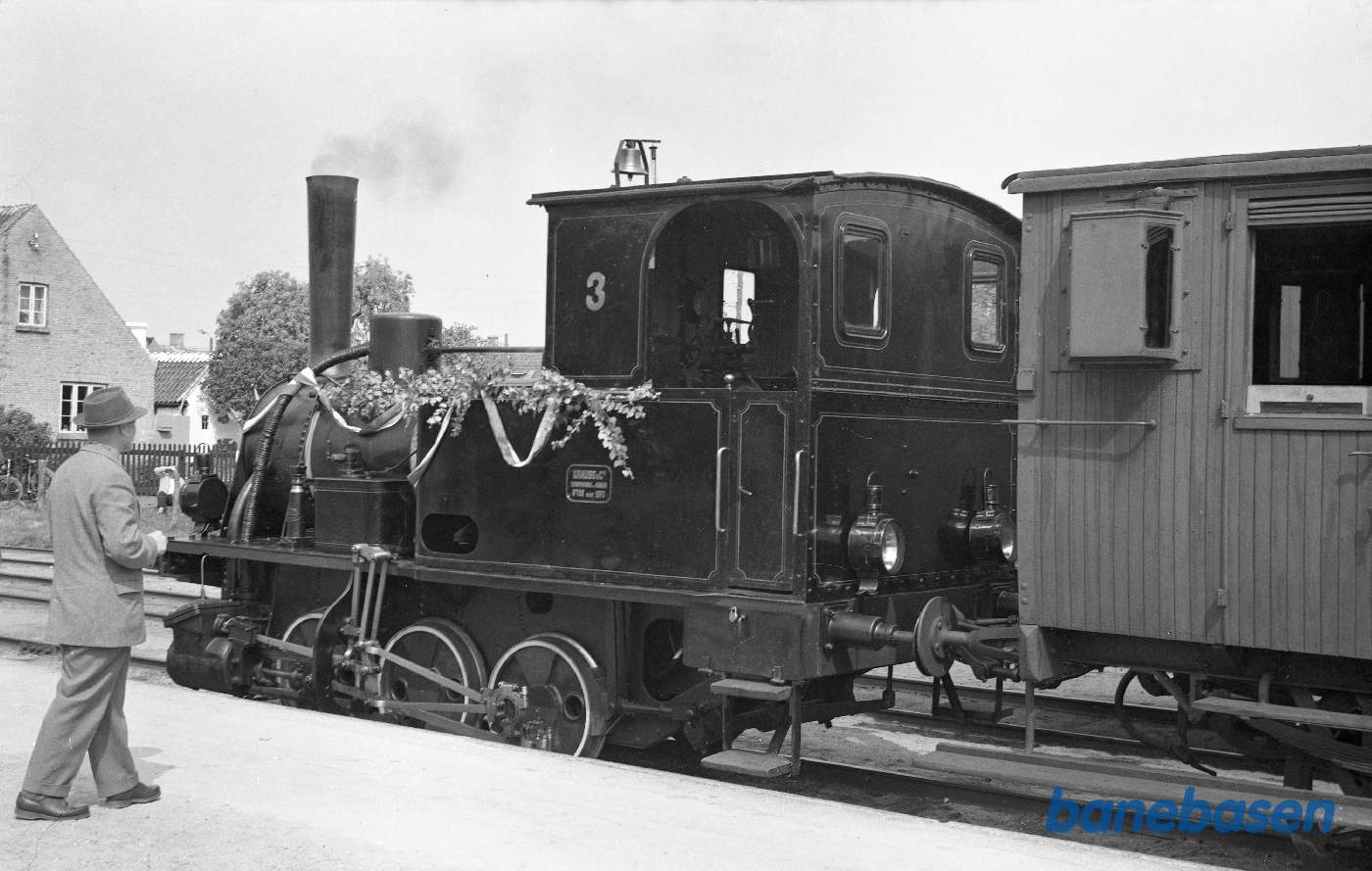 ØSJS nr. 3 med indvielsestog Maribo-Bandholm