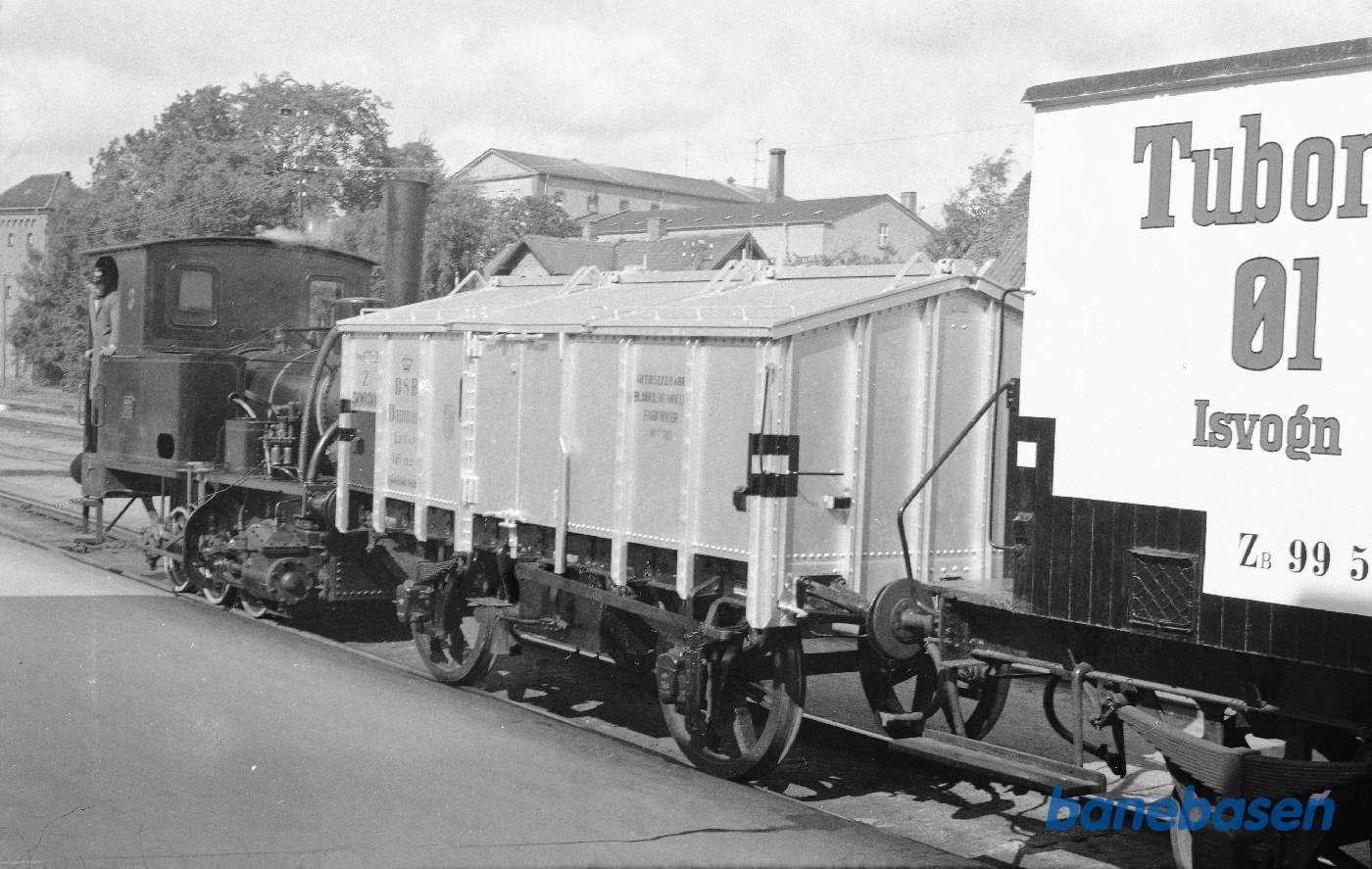 Klapdækselvogn DSB ZC 500306 "Blaakilde Mølle"