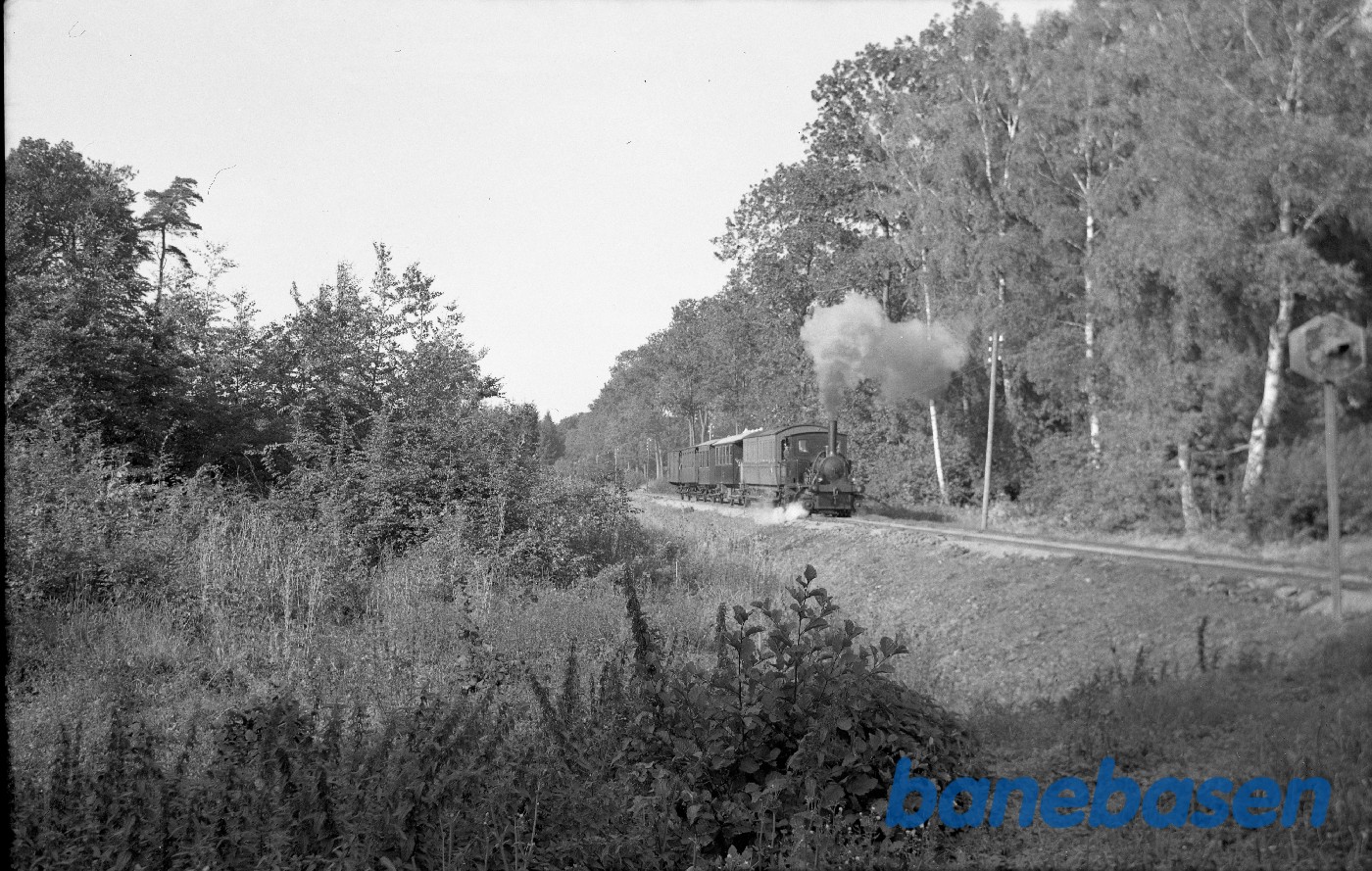 ØSJS nr. 3 med veterantog ØSJS nr. 3 med veterantog