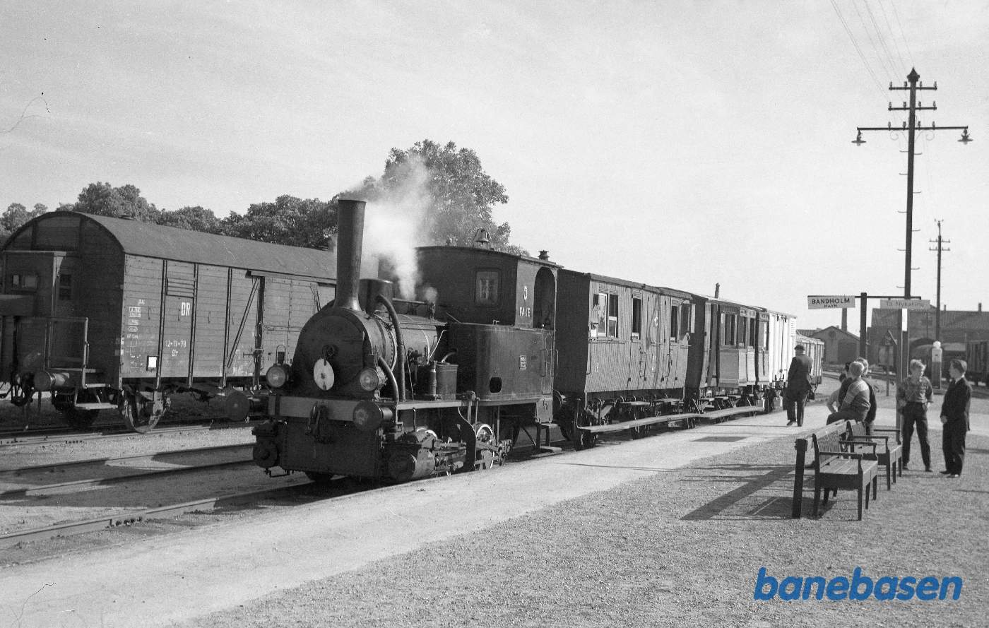 ØSJS nr. 3 med veterantog