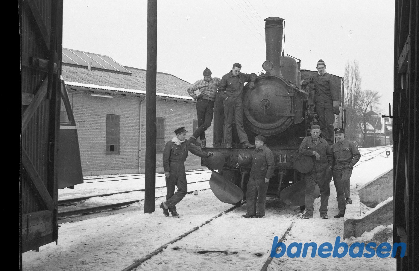 Personale ved klargøring af GDS 11 til transport til Maribo Personale ved klargøring af GDS 11 til transport til Maribo