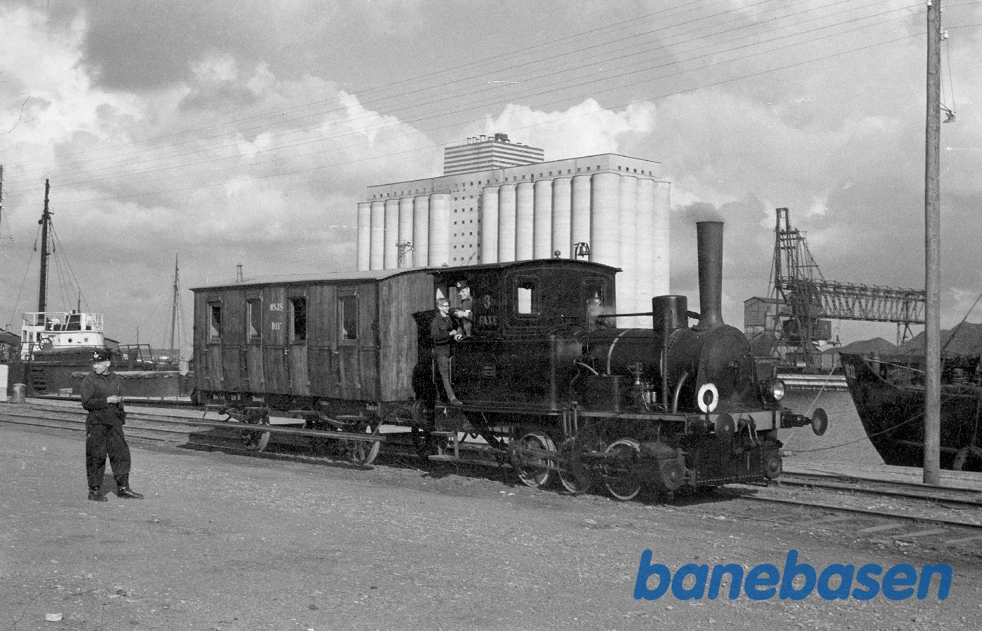 ØSJS nr. 3 + ØSJS D 11 ØSJS nr. 3 + ØSJS D 11