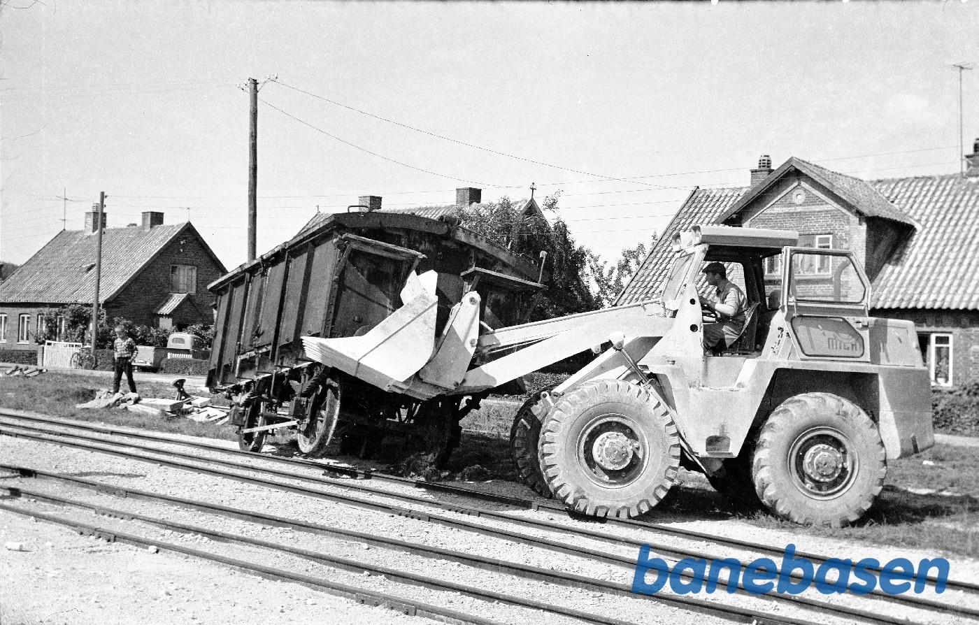 Sporsætning af Z 509509 v.h.a. gummiged Sporsætning af Z 509509 v.h.a. gummiged