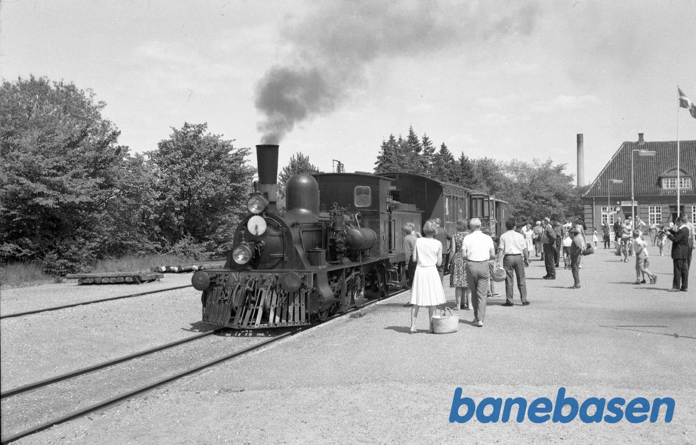 OHJ nr. 5 med veterantog OHJ nr. 5 med veterantog