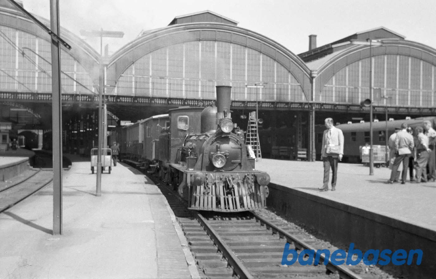 OHJ nr. 5 + vogne på vej til Maribo OHJ nr. 5 + vogne på vej til Maribo