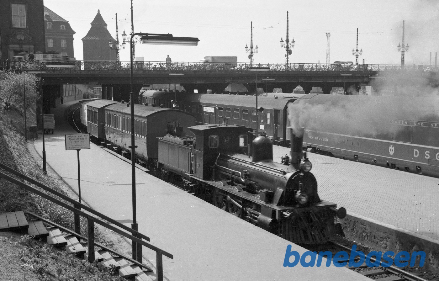 OHJ nr. 5 med veterantog i.f.m. filmoptagelser til "Sytten" OHJ nr. 5 med veterantog i.f.m. filmoptagelser til "Sytten"