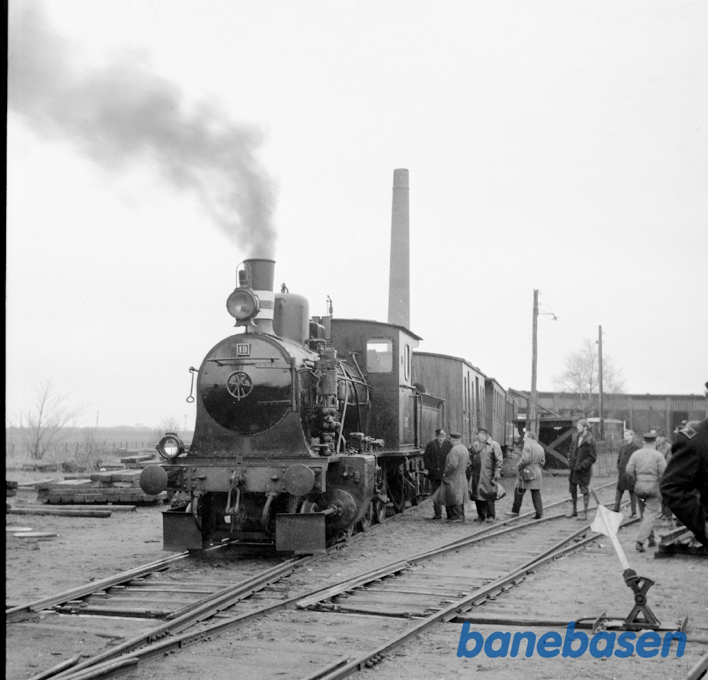 LJ nr. 19 med veterantog LJ nr. 19 med veterantog