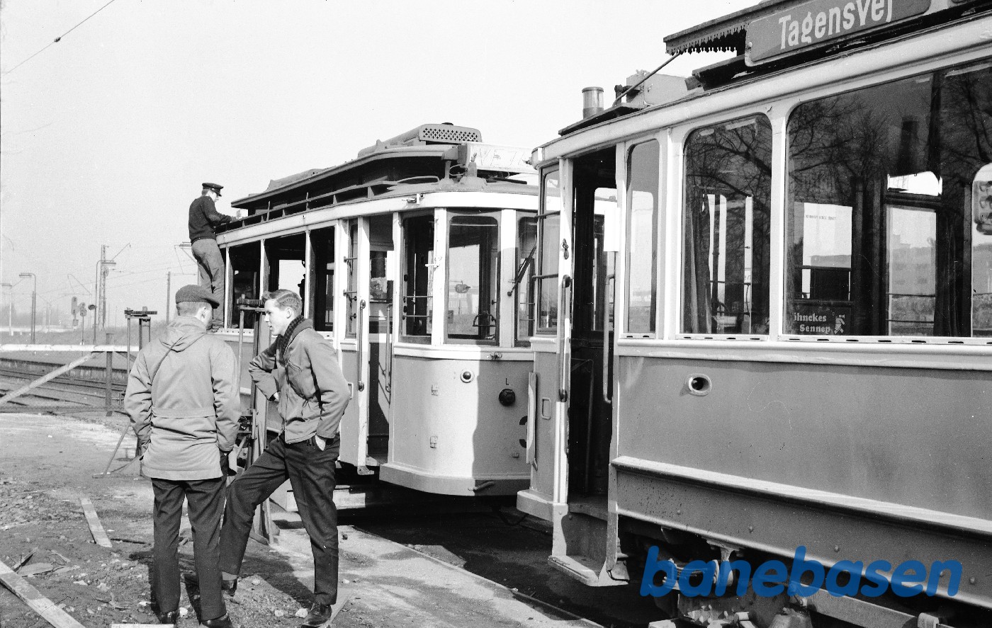 Læsning af KS motorvogn 362 for trsp. til Vejle i bytte for VVGJ C 23 Læsning af KS motorvogn 362 for trsp. til Vejle i bytte for VVGJ C 23