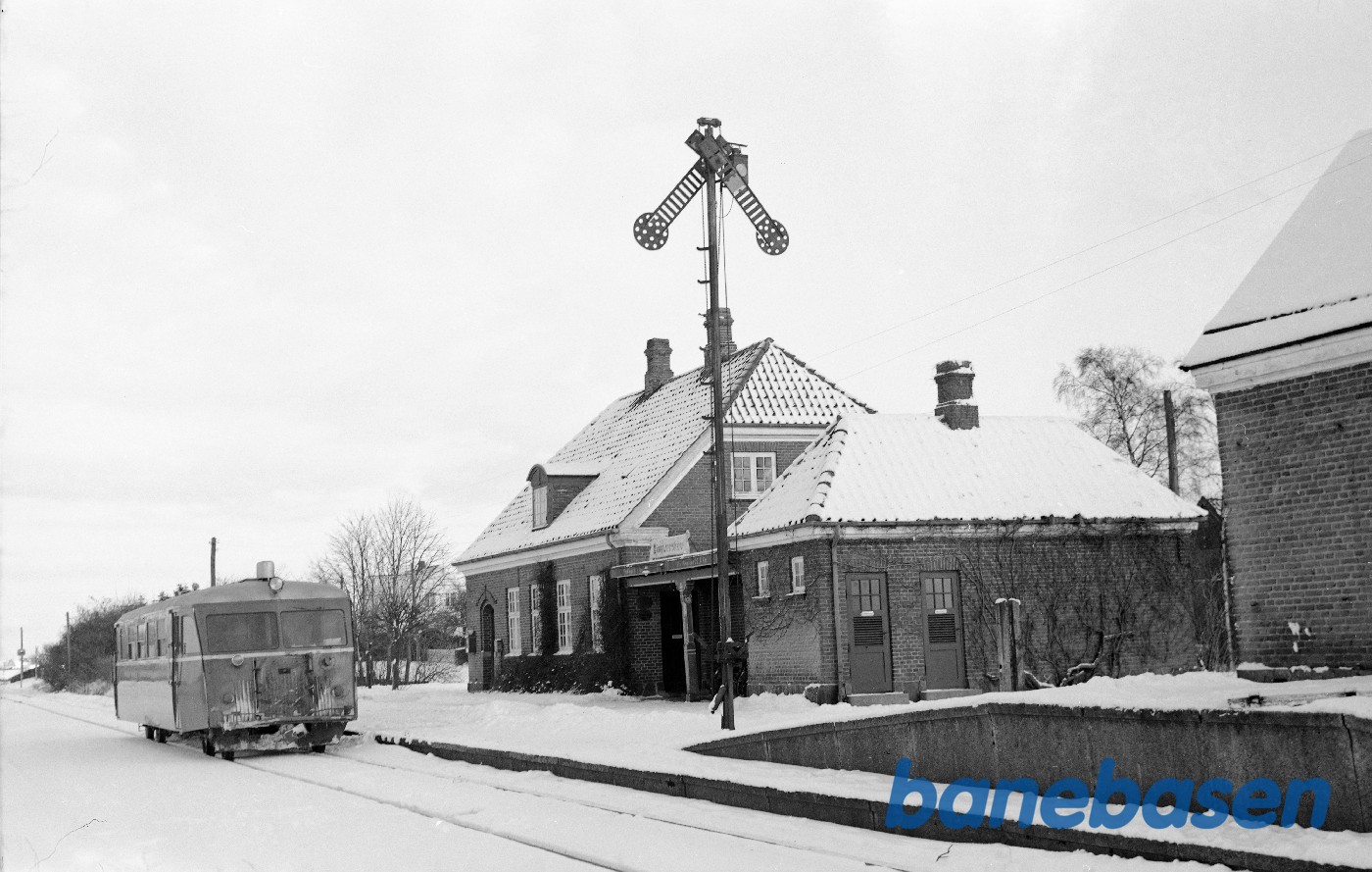 Bjæverskov station med SM 5 Bjæverskov station med SM 5