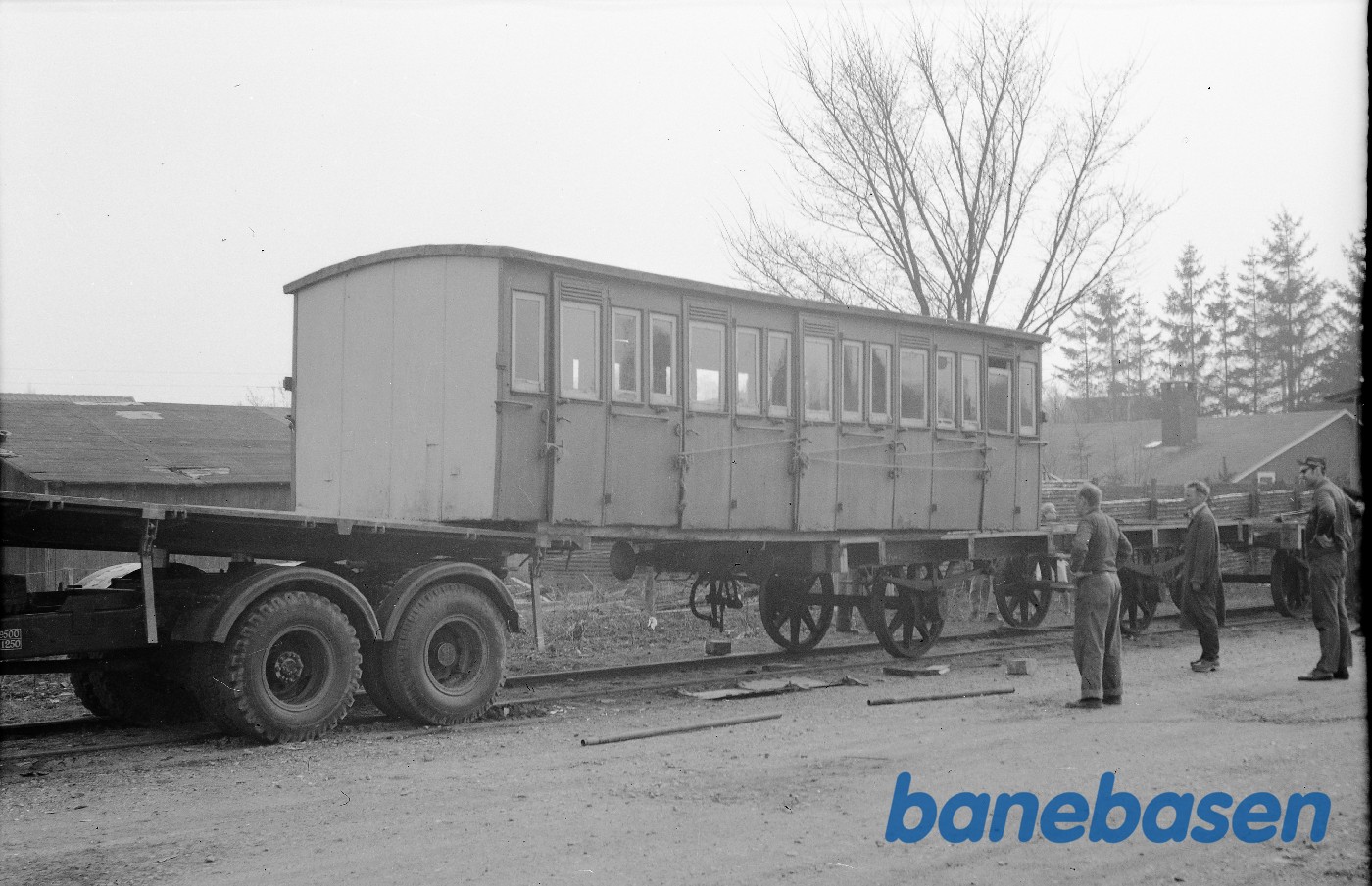 Vognkasse fra ? hentes i Allerød til Fredensborg (ophugget 1972) Vognkasse fra ? hentes i Allerød til Fredensborg (ophugget 1972)