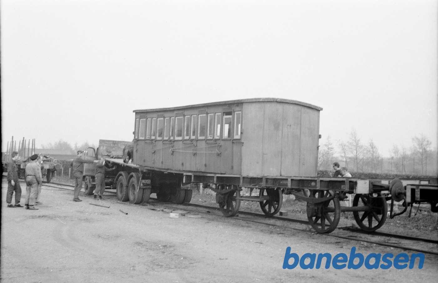 Vognkasse fra ? hentes i Allerød til Fredensborg (ophugget 1972) Vognkasse fra ? hentes i Allerød til Fredensborg (ophugget 1972)