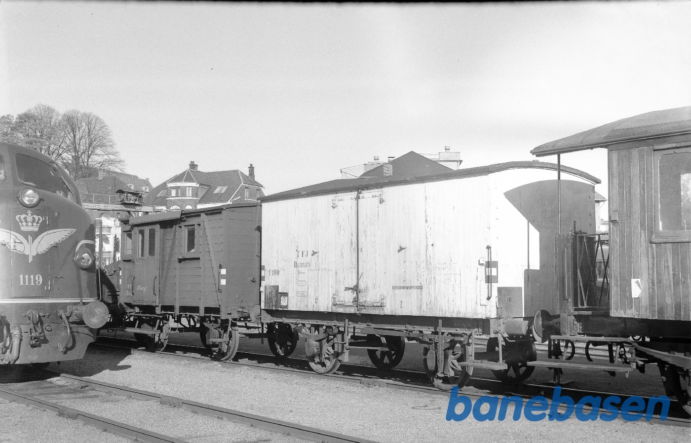 TFJ I 100 + FFJ EM 37 TFJ I 100 + FFJ EM 37