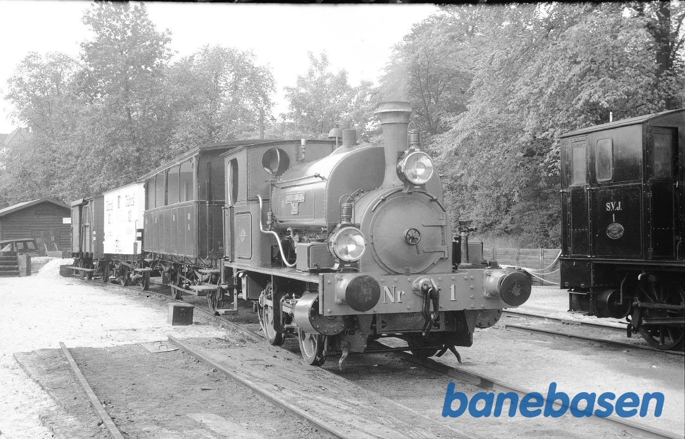 ØG nr. 1 + SJS CC 311 + DSB/S Zb 9821 + FFJ EM 37 ØG nr. 1 + SJS CC 311 + DSB/S Zb 9821 + FFJ EM 37