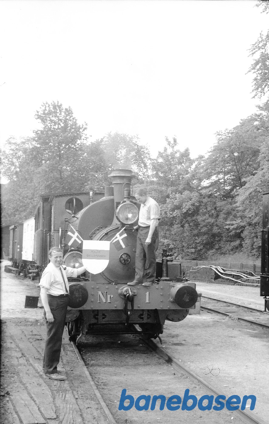 ØG nr. 1 + SJS CC 311 + DSB/S Zb 9821 + FFJ EM 37 ØG nr. 1 + SJS CC 311 + DSB/S Zb 9821 + FFJ EM 37