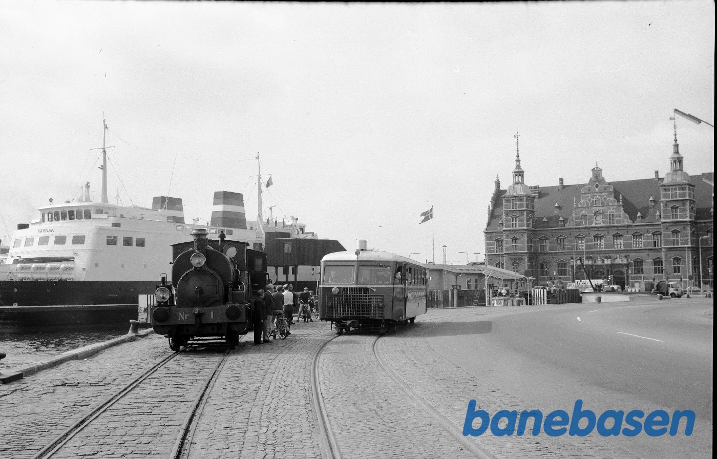 Skinnebus og damplokomotiv ØG nr. 1 Skinnebus og damplokomotiv ØG nr. 1