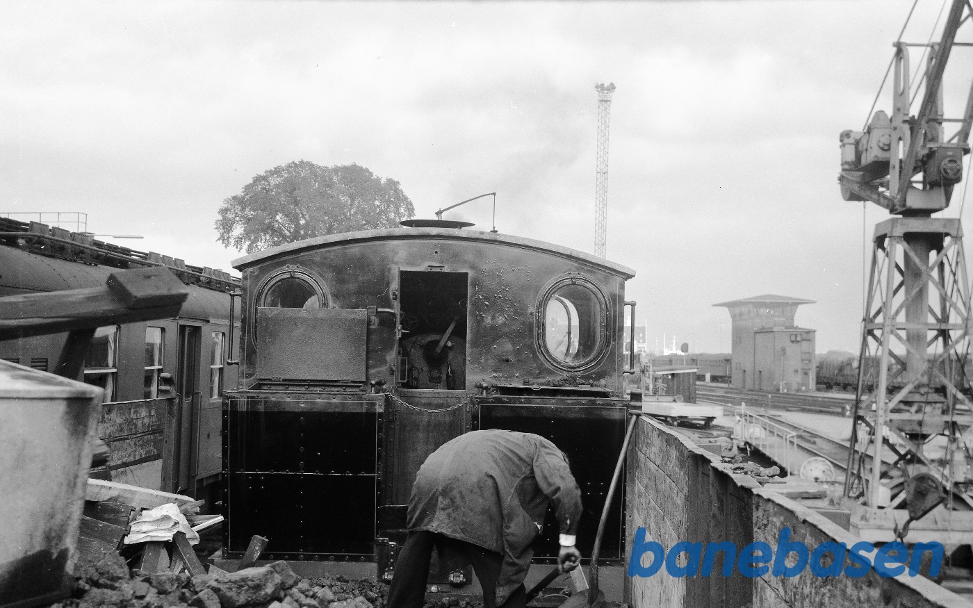 Påfyldning af kul på ØSJS nr. 7 Påfyldning af kul på ØSJS nr. 7