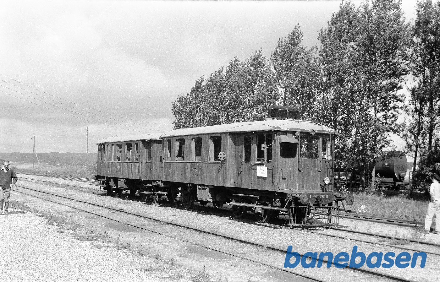 FFJ M 1210 + APB M 1 FFJ M 1210 + APB M 1