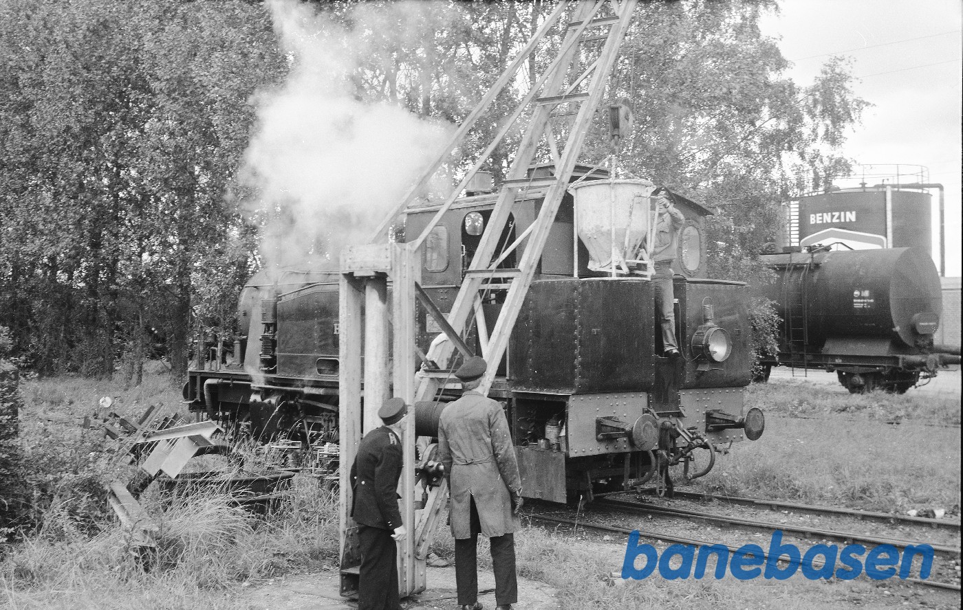 Påfyldning af kul på HV 3 Påfyldning af kul på HV 3