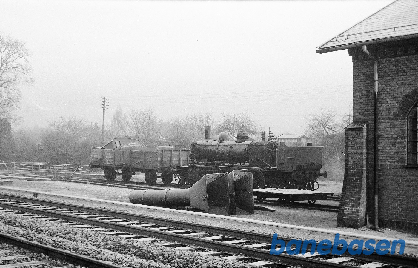 OKMJ nr. 14 + LJ P 211 netop ankommet fra Viborg OKMJ nr. 14 + LJ P 211 netop ankommet fra Viborg