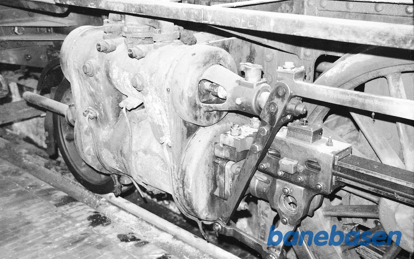 OKMJ nr. 14, cylinder venstre side OKMJ nr. 14, cylinder venstre side