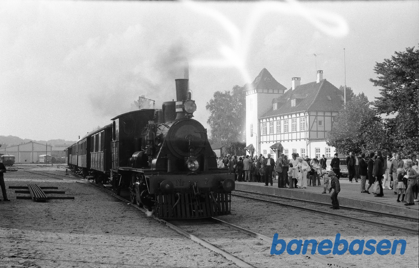 ØSJS nr. 7 med veterantog ØSJS nr. 7 med veterantog