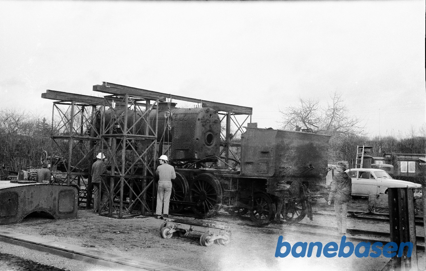 Kedel løftes af OKMJ nr. 14 Kedel løftes af OKMJ nr. 14