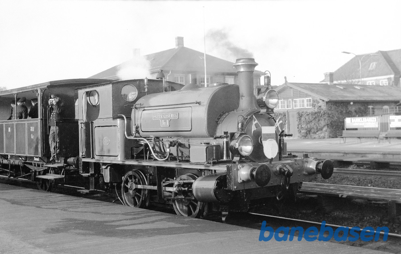 ØG nr. 1 + SJS CC 311 på vej fra Østerport til Helsingør ØG nr. 1 + SJS CC 311 på vej fra Østerport til Helsingør