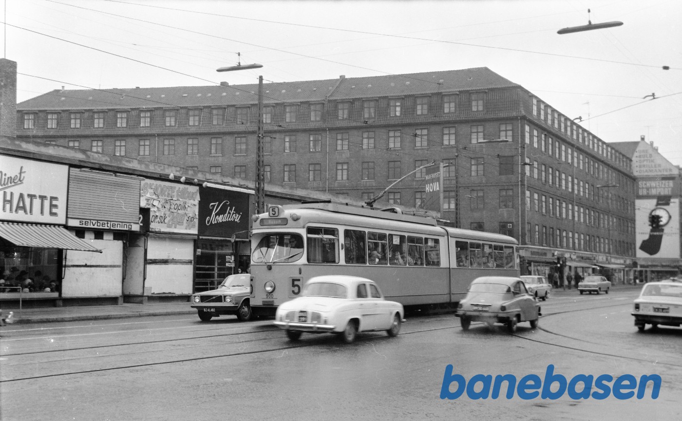 Ledvogn nr. 900 på Nørrebrogade Ledvogn nr. 900 på Nørrebrogade