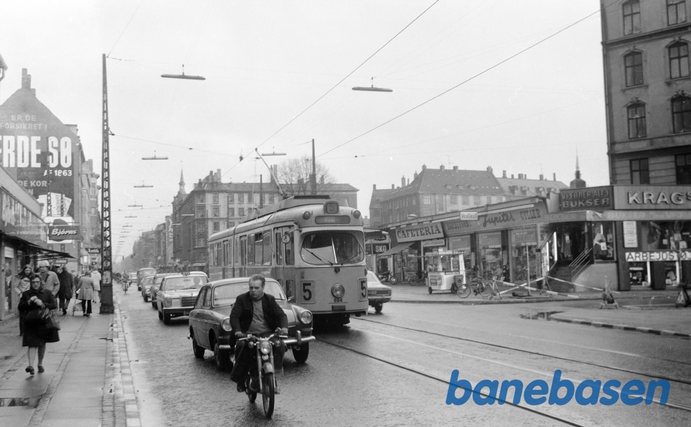 Ledvogn nr. 884 på Nørrebrogade Ledvogn nr. 884 på Nørrebrogade