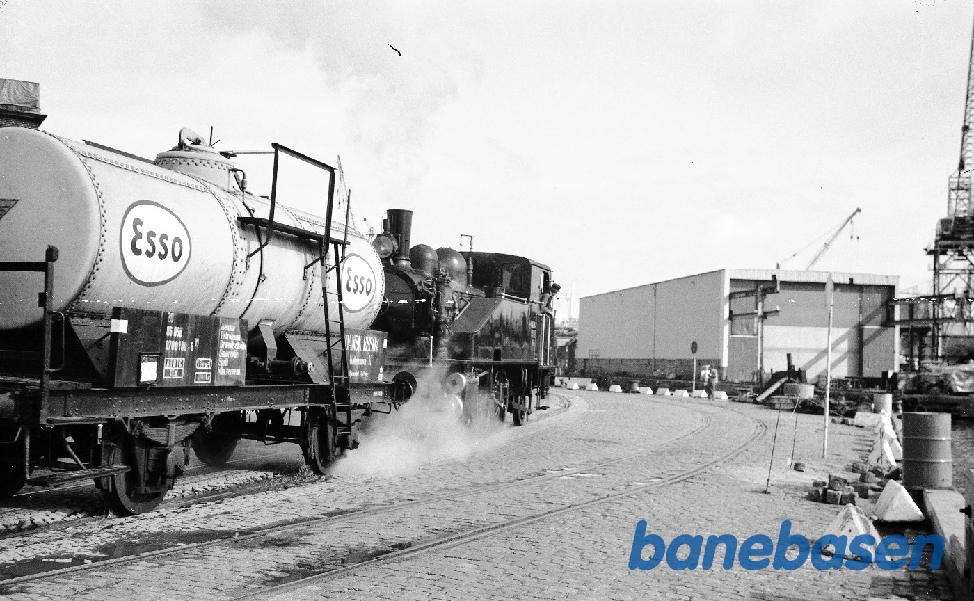 OKMJ nr. 14 + ESSO 20 86 070 0 180 OKMJ nr. 14 + ESSO 20 86 070 0 180