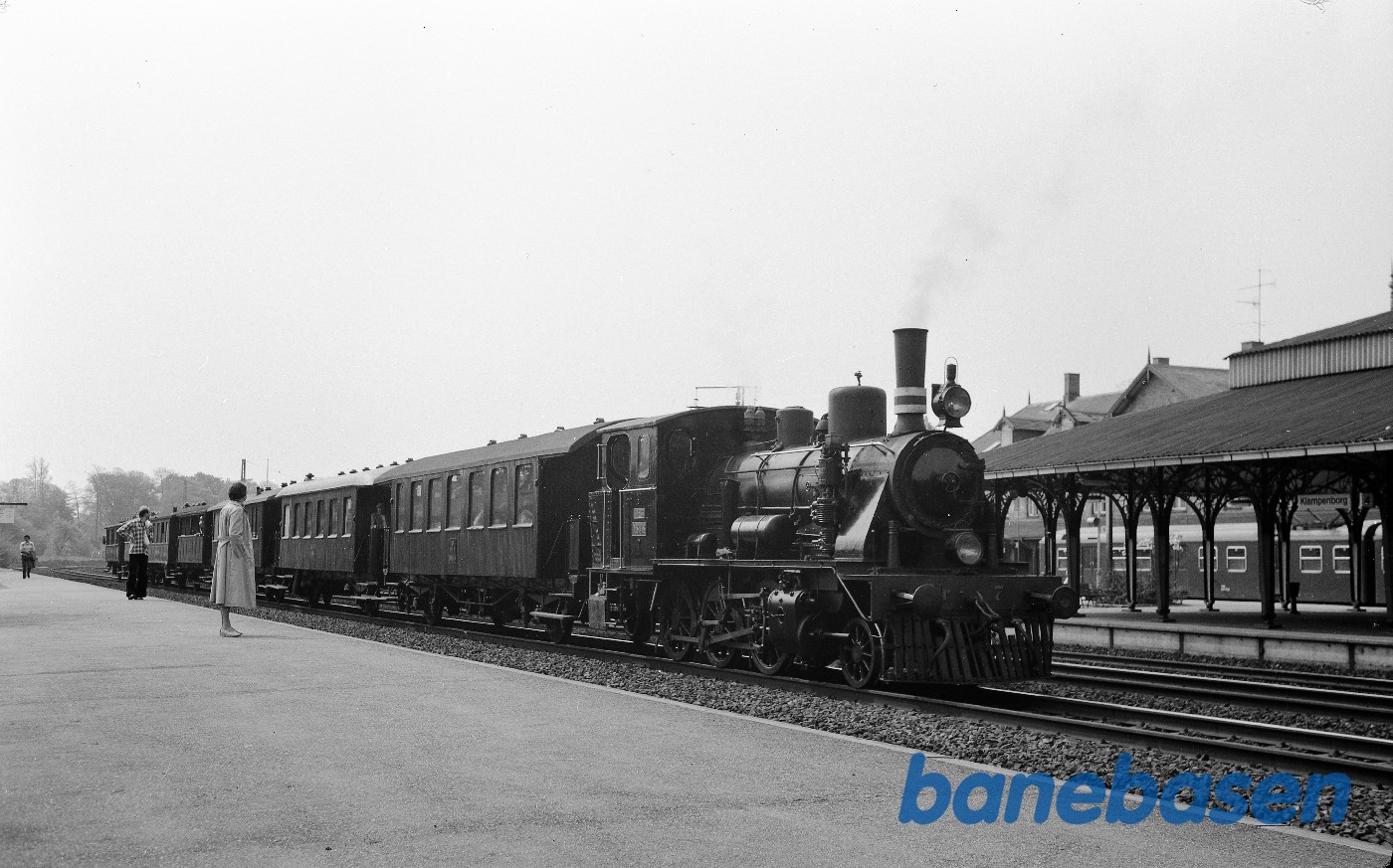 ØSJS nr. 7 med veterantog ØSJS nr. 7 med veterantog