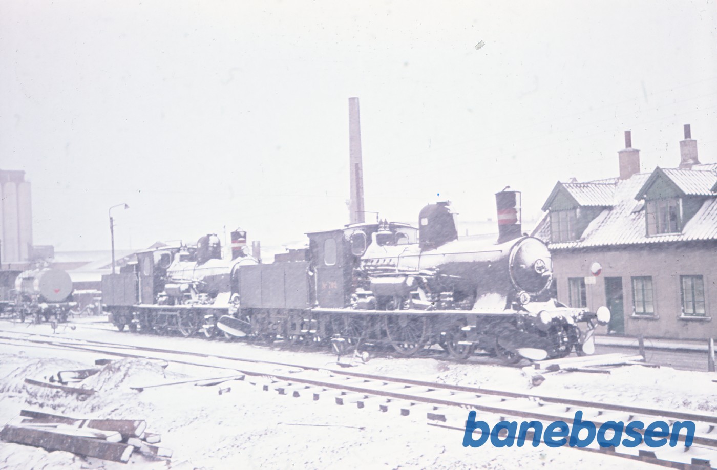 C 702 + C 704 C 702 + C 704